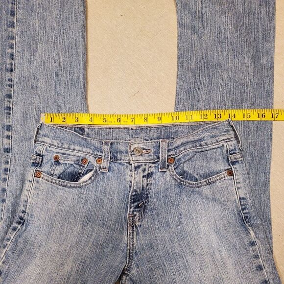 Levi's Faded Denim Jeans Flare Leg Size 2M - Picture 9 of 12